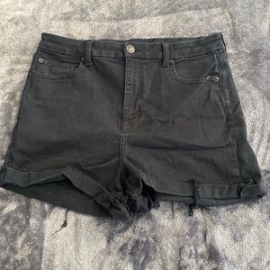 American Eagle High Rise Black Shorts